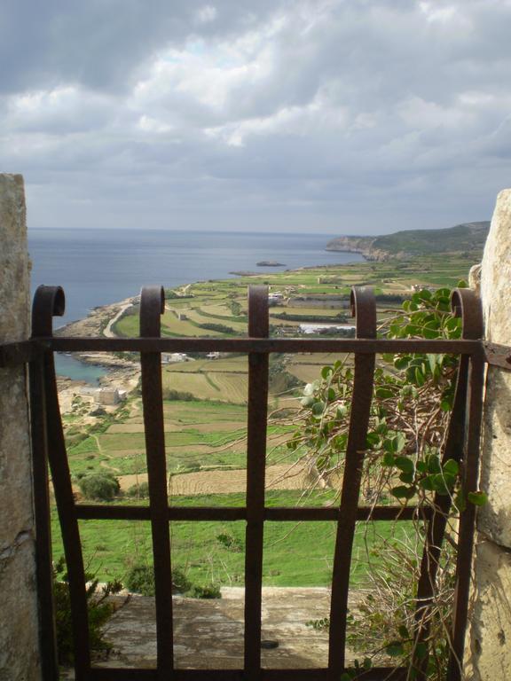 Fort Chambray Apartment Għajnsielem Extérieur photo